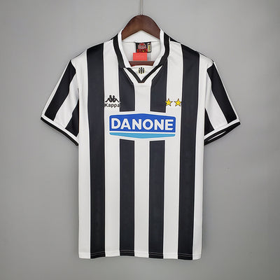 Juventus home 1994/95 Retro football shirt