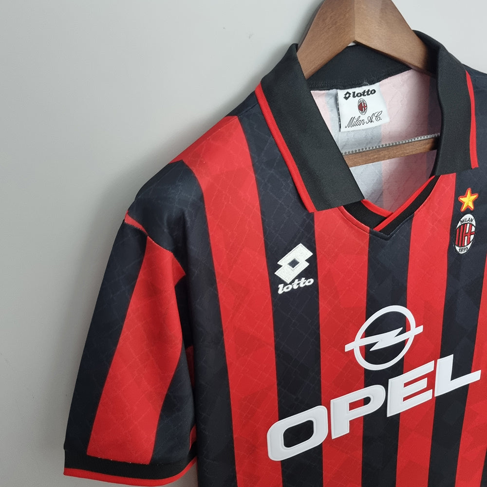 AC Milan Home 1995/96 Retro football shirt